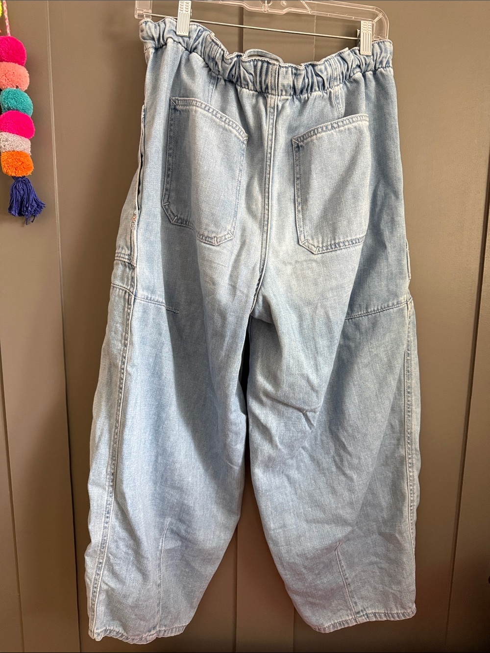 We The Free Easy Peasy Pull-On Jeans size small - Picture 2 of 4
